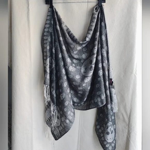 2$20💀SKULL💀Scarf&Shawl - Picture 3 of 8